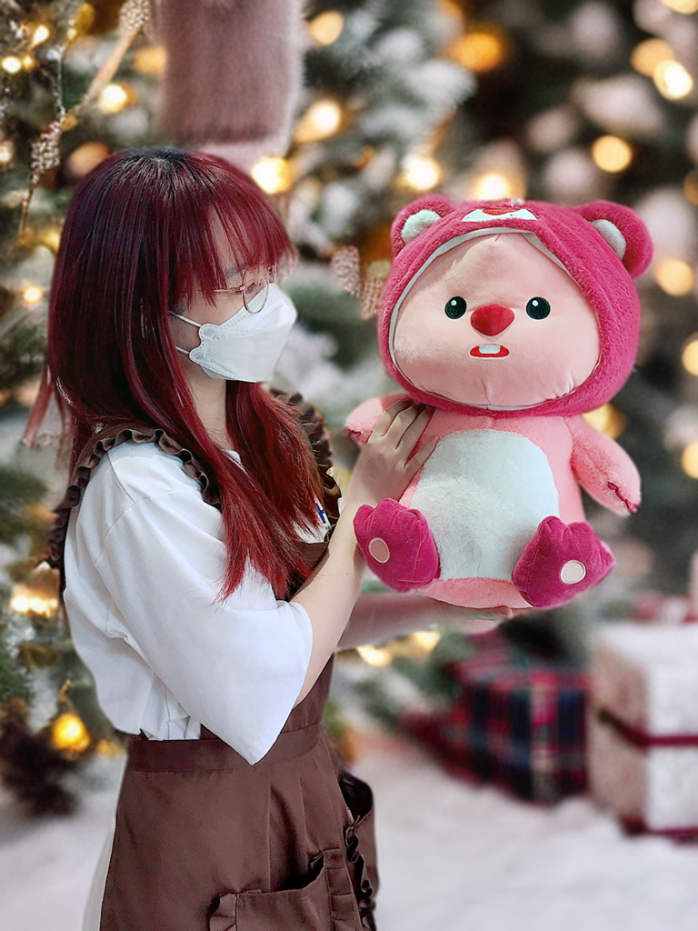 Hải ly Loopy cosplay Lotso, Thỏ, Ong