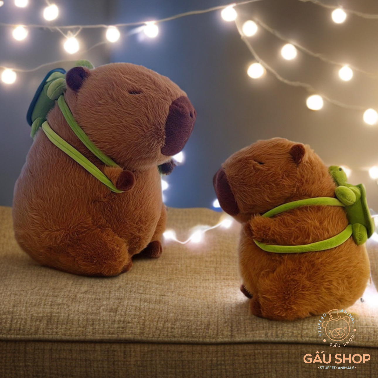 Chuột Capybara đeo balo