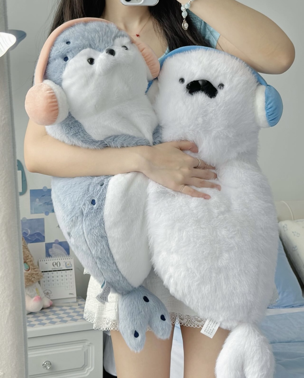 Rái cá dài tai nghe hãng